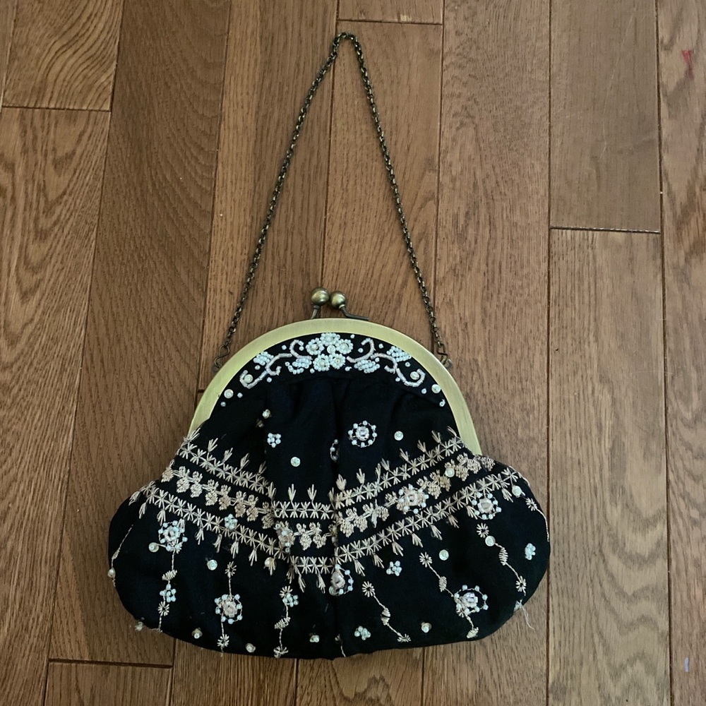 Vintage Valerie Stevens embroidery and beaded small purse